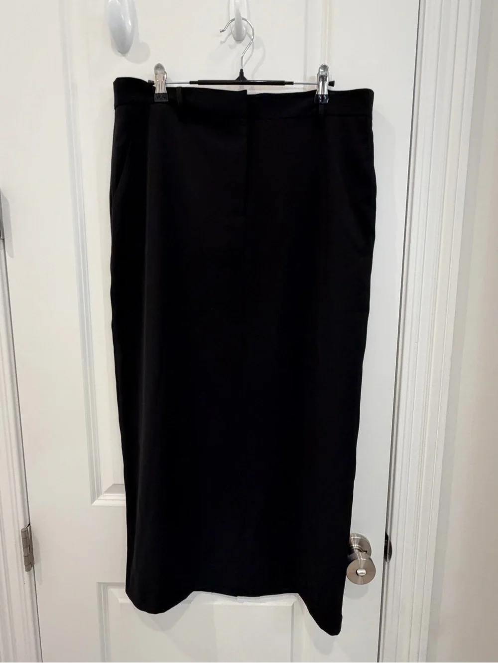 French Connection Black Pencil Skirt Sleek Minimalist Design